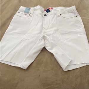 White Avenue shorts